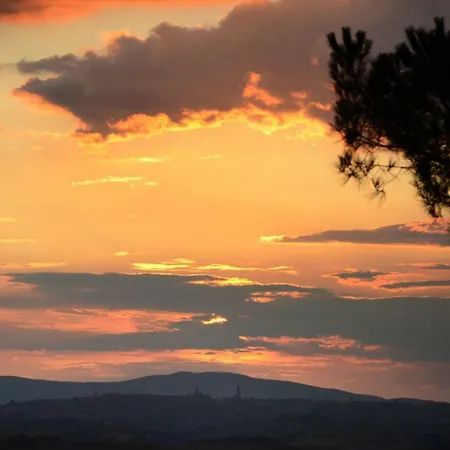 Podere Il Granaio - Crete Senesi - Tuscany 펜션